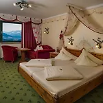 Alpenschloessl Hotel Söll
