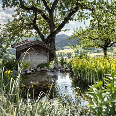 Alpenschloessl Otel 4*