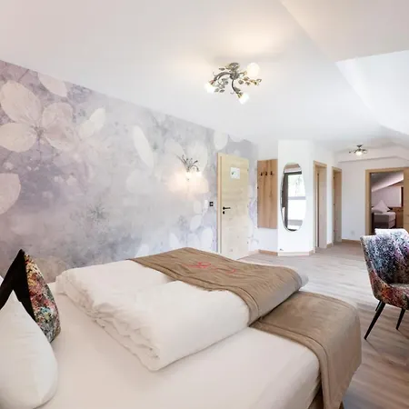 Hotel Alpenschloessl