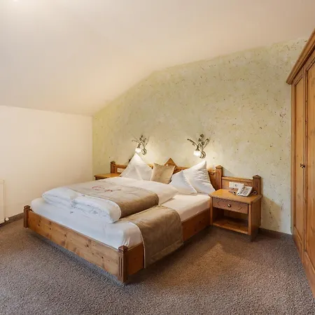 Hotel Alpenschloessl 4*