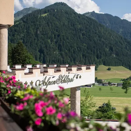 Alpenschloessl 4* Зёлль