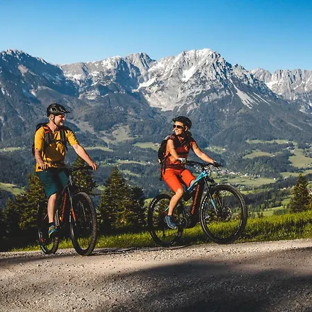 Alpenschloessl 4* Зёлль